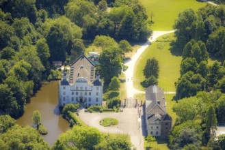Aerial view, Borbeck moated castle and castle park, Borbeck-Mitte, Essen, Ruhr area, North