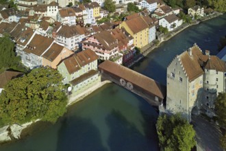 View of the old town, on the right the river Limmat and the covered wooden bridge with the