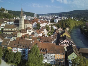View of the old town with the parish church Maria Himmelfahrt, in the background the ruins of Stein