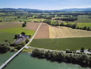 Bridge over the river Reuss, behind the nature reserve Reussspitz, Mühlau, Freiamt, Canton, Aargau,