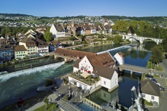 Old town with the tower of the Muri- Amthof, in the foreground the weir and the museum
