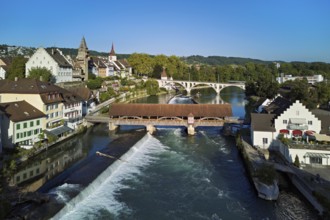 Old town with the tower of the Muri- Amthof, in the foreground the weir and the old wooden bridge