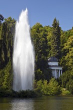 Water features at the large pond with the towering fountain, Bergpark Wilhelmshöhe, UNESCO World