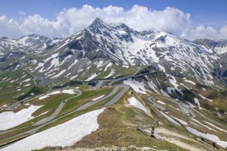 View from Edelweißgrat Edelweißspitze Edelweißhütte in the Großglockner massif Großglockner massif