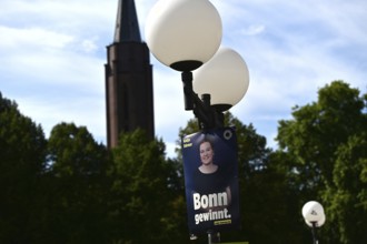 Posters for the North Rhine-Westphalia municipal election campaign in Bonn around the Hofgarten in
