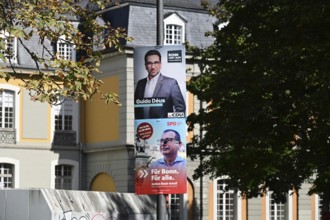 Posters for the North Rhine-Westphalia municipal election campaign in Bonn around the Hofgarten in