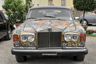 Rolls-Royce Bouchet Silver Wraith II, built in 1977, classic Rolls-Royce with eye-catching,