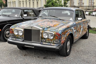 Rolls-Royce Bouchet Silver Wraith II, Year 1977, Vintage car, Colourfully painted Rolls-Royce