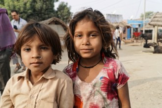 Sawai Madhopur, Kota, Rajasthan, North India, Asia, Two children in a village, looking seriously