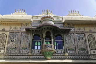 City Palace, Udaipur, Rajasthan, India, Asia, Indian decorated pavilion with mosaic patterns and