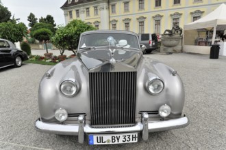 Rolls-Royce Silver Cloud II, built in 1961, classic car, shiny silver classic car with classic