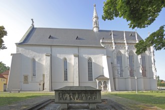 Late Gothic knights' chapel and war memorial, St Mary's Chapel, Haßfurt, Lower Franconia,