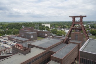 Deppelbock headframe, Design Museum and Sanaa building, view from the visitor terrace of the Ruhr