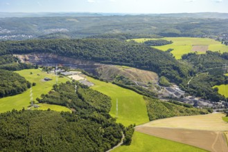 Aerial view, quarry Lanwehr Naturstein GmbH Am Langen Stück, Reit- und Fahrverein Arnsberg und