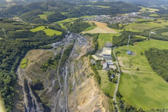 Aerial view, quarry Lanwehr Naturstein GmbH Am Langen Stück, riding and driving club Arnsberg und