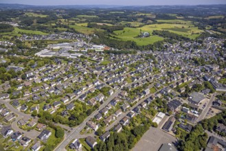 Aerial view, residential area local view Drolshagen with commercial area Bahnhofstraße, hilly