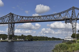 Floating boat at the Rendsburg High Bridge, NOK, Kiel Canal, Kiel Canal, Schleswig-Holstein,
