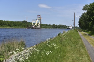 Floating crane ENAK in the Kiel Canal, NOK, Kielkanal, Kiel Canal, Schleswig-Holstein, Germany