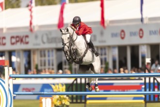 Aaron Vale of the USA, riding Styles, competes in the first round of the 2025 BMO Nations Cup
