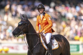 Sanne Thijssen of the Netherlands, riding Cupcake Z, competes in the first round of the 2025 BMO