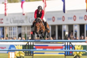 Pedro Pasquel of Mexico, riding Chakkalou PS, competes in the first round of the 2025 BMO Nations