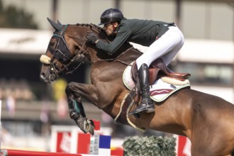 Pedro Junquiera Muylaert of Brazil, riding Quax 76, competes in the first round of the 2025 BMO