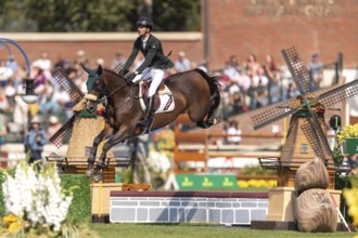 Pedro Junquiera Muylaert of Brazil, riding Quax 76, competes in the first round of the 2025 BMO