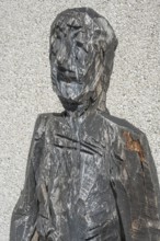 Wooden sculpture by Klaus Prior Ammonitore 2003, cedar wood, in Kisslegg, Allgäu,