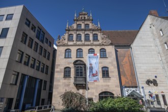 Former patrician house, mentioned in 1517, rebuilt in 1611 in Italian Renaissance style, toy museum