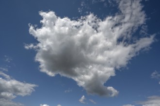 Cluster cloud (cumulus), Bavaria, Germany