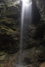 Water gushing into the gorge, small waterfall, Schrattenkalk, Breitachklamm, Oberstdorf, Allgäu