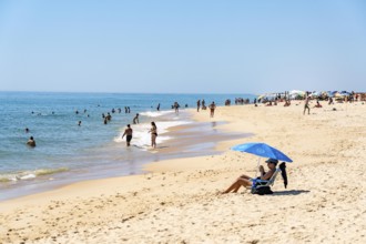 Kilometre-long beach Praia da Ilha de Tavira, on the island off Tavira, partly managed, Algarve,