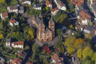 Aerial photo, parish church of St Lutwinus, Mettlach, Saarland, Germany, Europe, birds-eyes view,