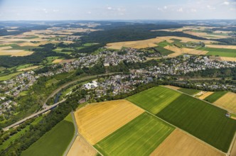 Runkel Castle with Lahn and Lahn bridge, ruins of a medieval hilltop castle in the town of Runkel,