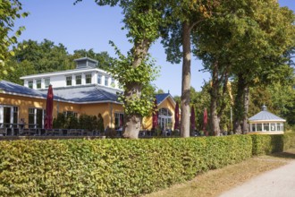 Restaurant lighthouse im Harburger Stadtpark, Harburg, Hamburg, Germany