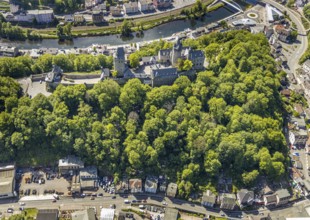 Aerial view, Altena Castle, Fritz-Thomee-Straße, River Lenne, Altena, Sauerland, Märkischer Kreis,