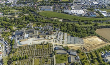 Aerial view, Hochsauerland Clinic, construction site, St. Petri Catholic Cemetery, Arnsberg,