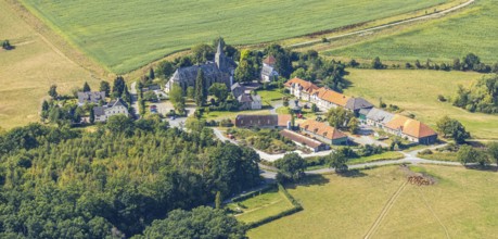 Ölinghausen Monastery, monastery building inhabited by the Sisters of St. Mary Magdalene Postel,