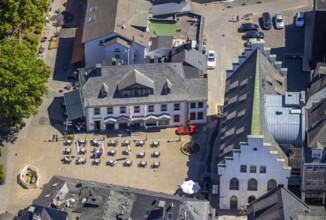 Aerial view, Alter Markt, gastronomy, Südsauerlandmuseum, Attendorn, Sauerland, North