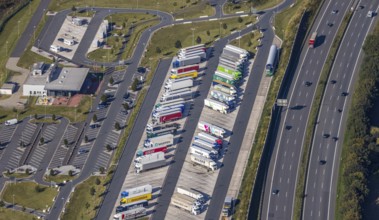Aerial view, motorway service area Lipperland Nord, Lockhausen, Bad Salzuflen, Ostwestfalen-Lippe,