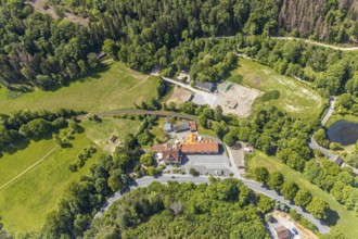 Aerial view, Haus Recke Hotel, Balve, Sauerland, North Rhine-Westphalia, Germany, Binolen, DE,