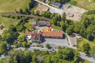 Aerial view, Haus Recke Hotel, Balve, Sauerland, North Rhine-Westphalia, Germany, Binolen, DE,