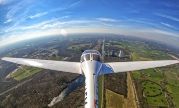 Aerial photograph, motorised glider Dimona H36 over the Bergkamen power station, coal-fired power