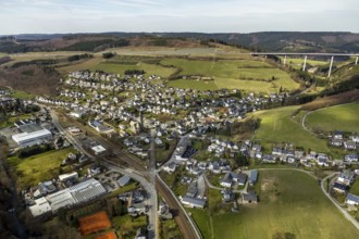 Aerial view, aerial view Nuttlar, valley bridge Nuttlar, motorway A46, Bestwig, North