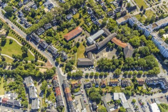 Aerial view, civic hall Wattenscheid, Märkische Schule Wattenscheid, Bochum-Wattenscheid, Ruhr