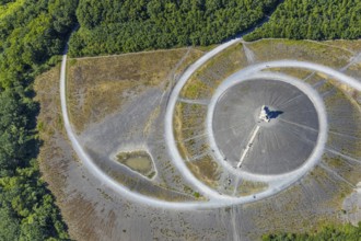Aerial photograph, Rheinelbe slagheap, Ückendorf, Gelsenkirchen, on the outskirts of