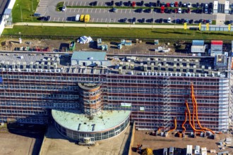 Aerial view, MARK 51Â°7 industrial estate, former Opel site with old administration building, Laer,