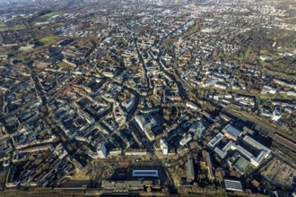 Aerial view, overview of Bochum with main station and station forecourt, Brche car park P1,
