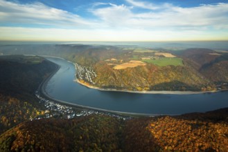 View from Boppard over the Rhine to Kestert, Rhine valley, Rhine arch, autumn leaves, low water,