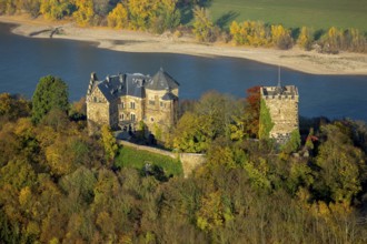Rheineck Castle in the Rhine Valley, Rhine, autumn foliage, Bad Breisig, Ahrweiler district,
